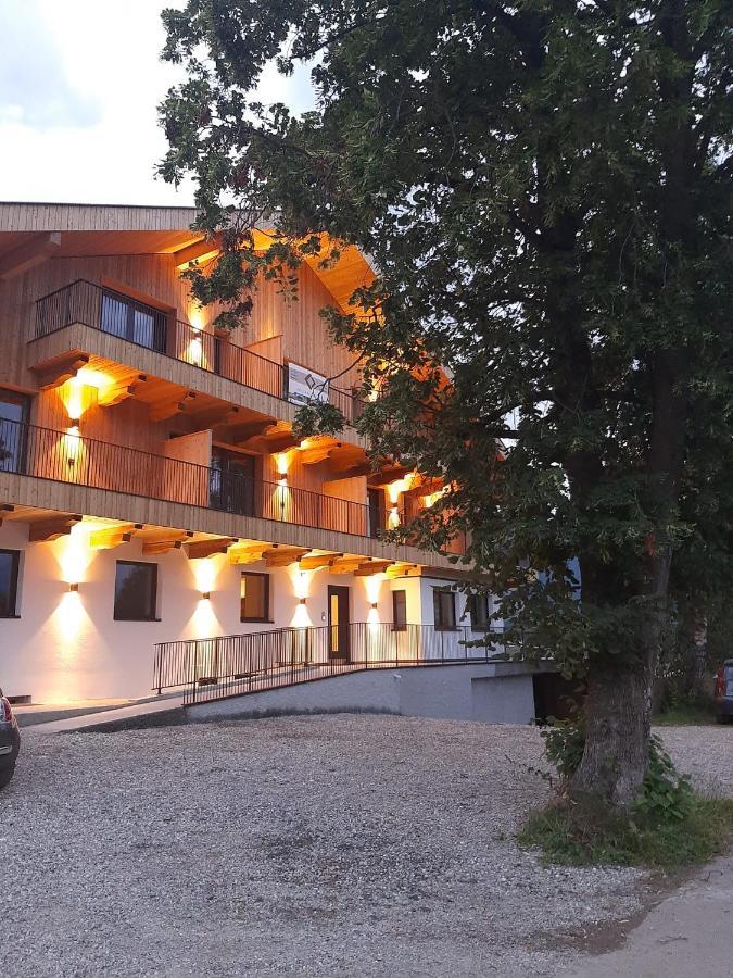 Garni Lindenhof Otel Brunico Dış mekan fotoğraf